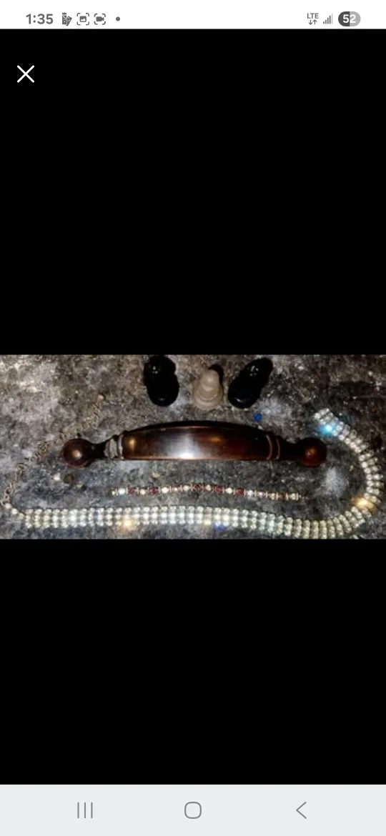 Mixed Lot of Vintage Charms+ chains image indicator(9)