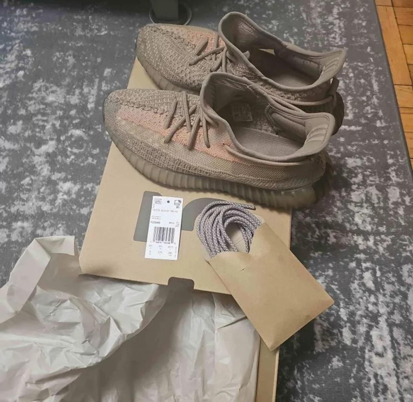 Adidas Yeezy Boost 350 V2 Earth Size 9