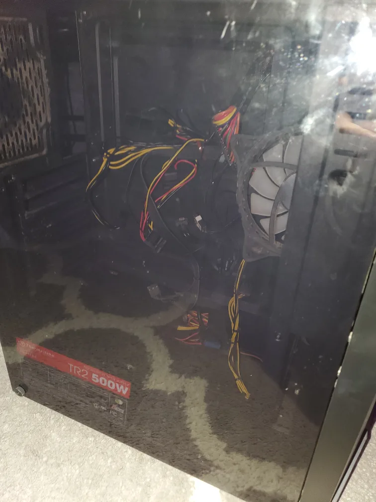 PC Case with extras image indicator(5)