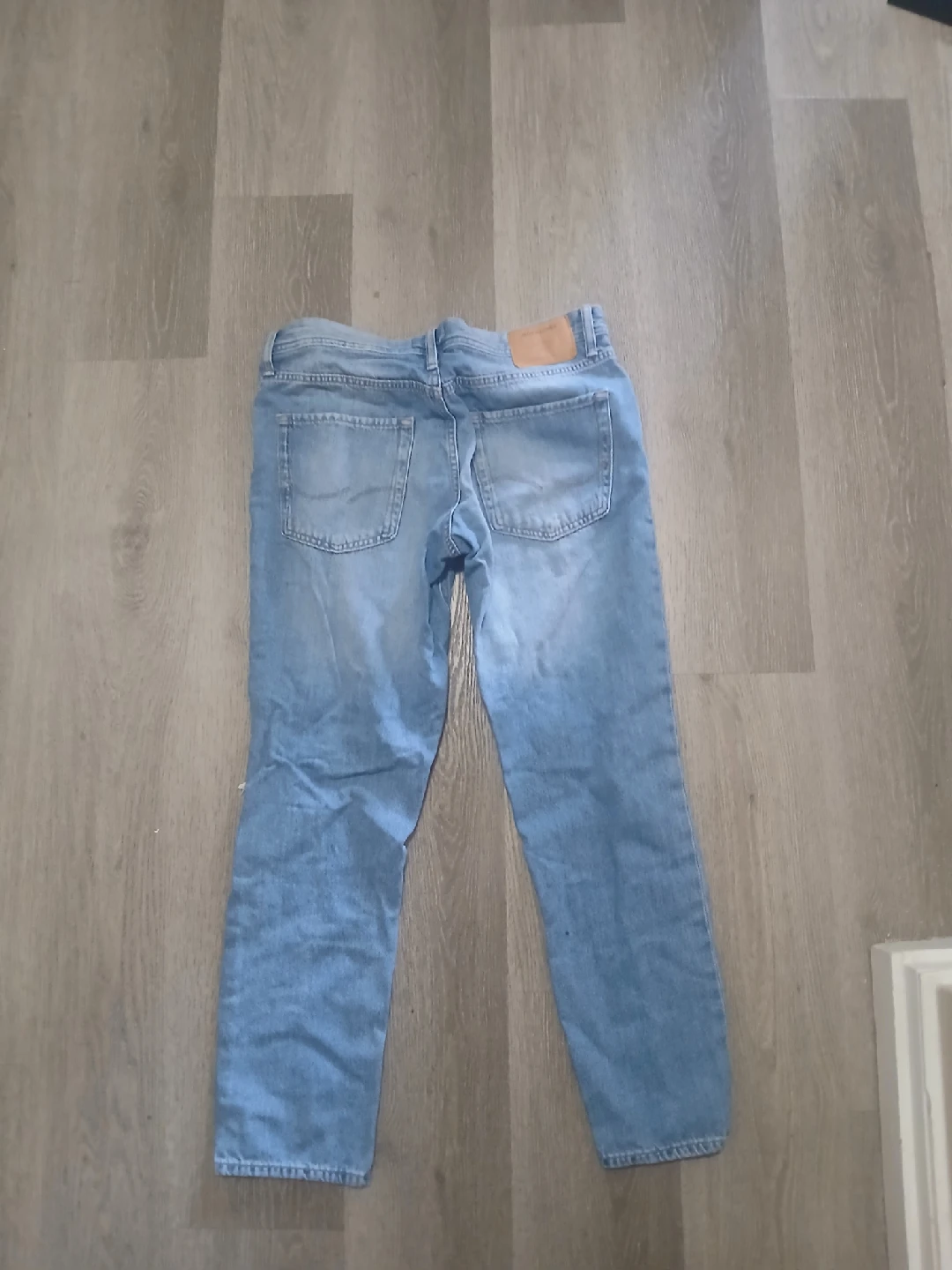 H&M Ripped Jeans - Size 30