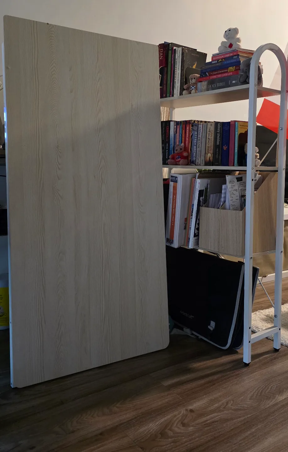 White Desk with Bookshelf image indicator(2)