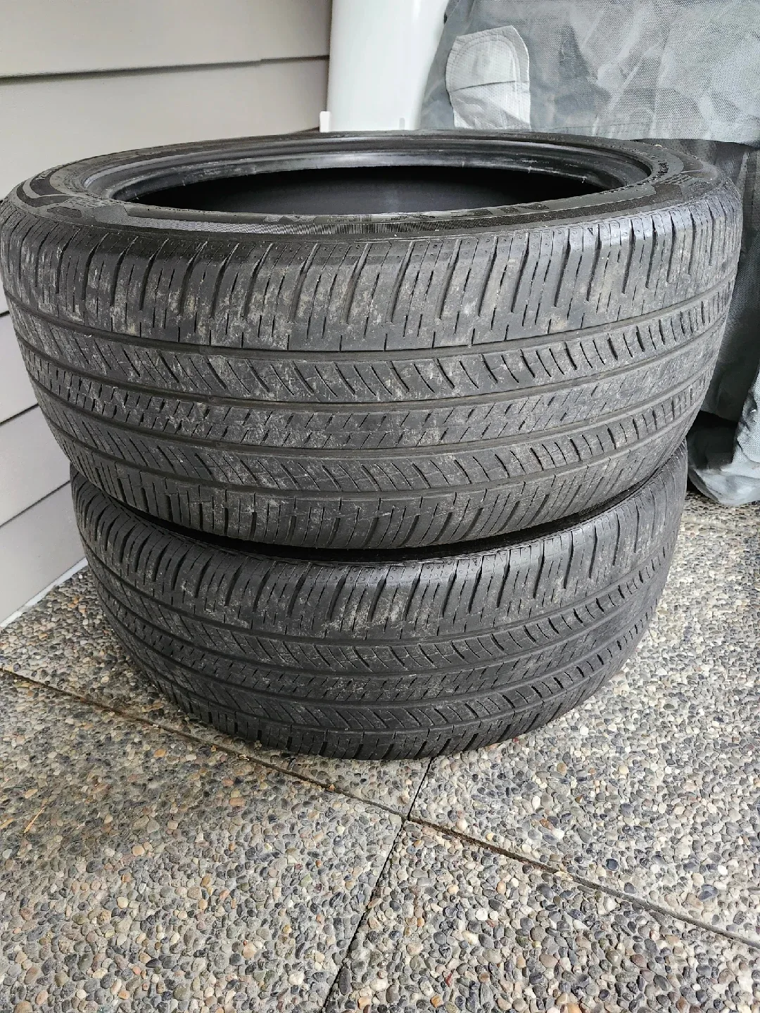 Nexen P255/45R20 Tires - Set of 2 image indicator(5)