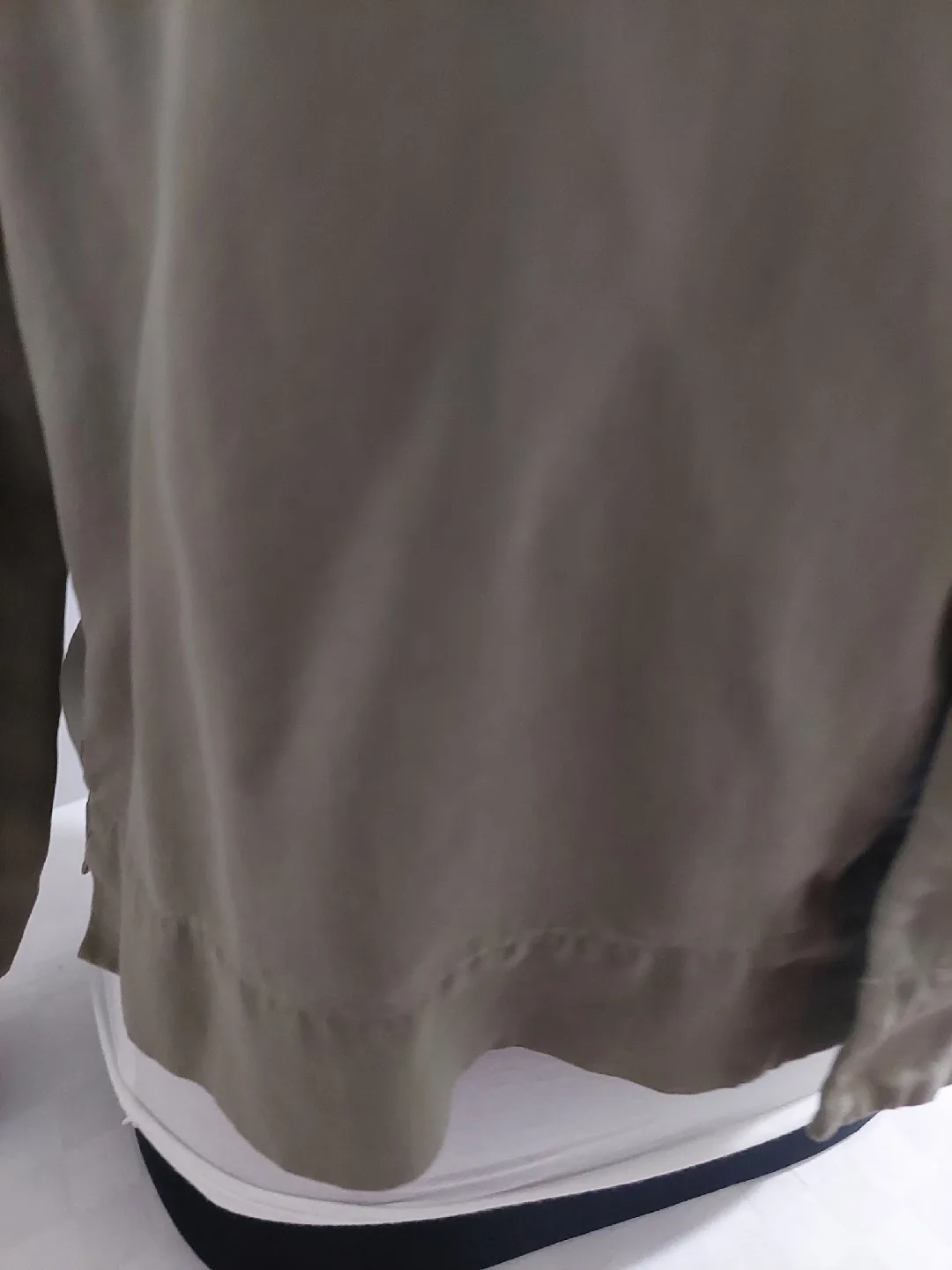 Olive Green Long Sleeve Button-Up Shirt Medium image indicator(10)