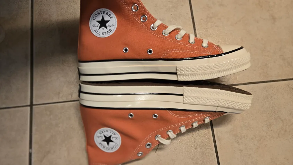 Converse Chuck 70 High Top Size 8 image indicator(2)