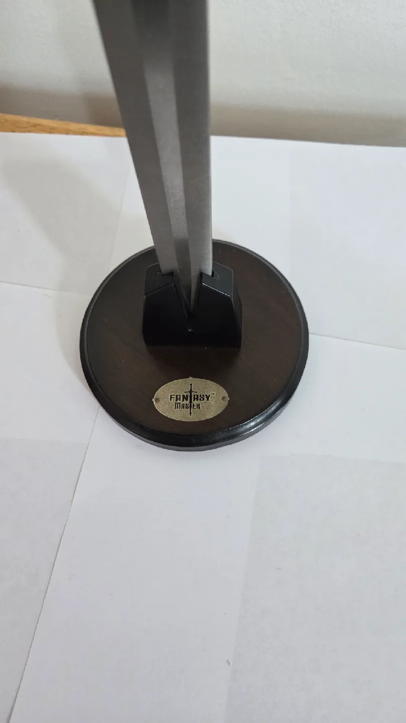 Fantasy Master Sword with Stand image indicator(3)