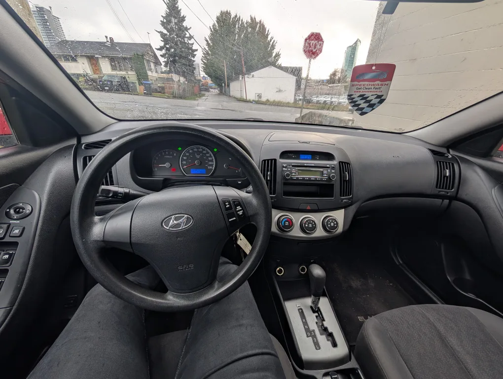 2010 Hyundai Elantra image indicator(9)