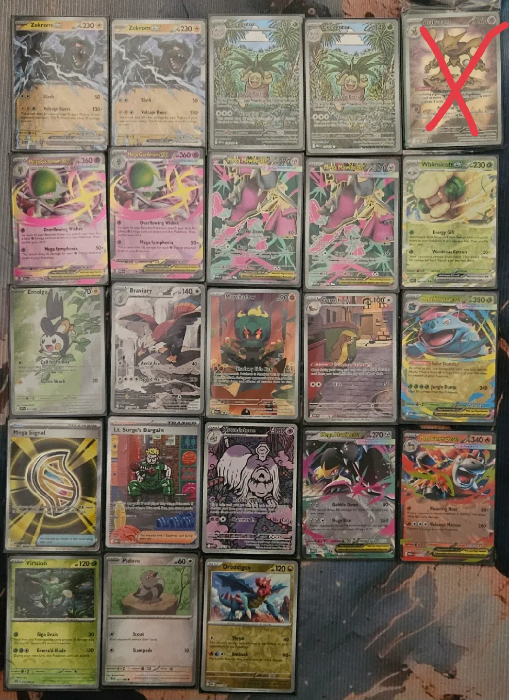 Pokémon Trading Cards - Assorted Collection image indicator(2)