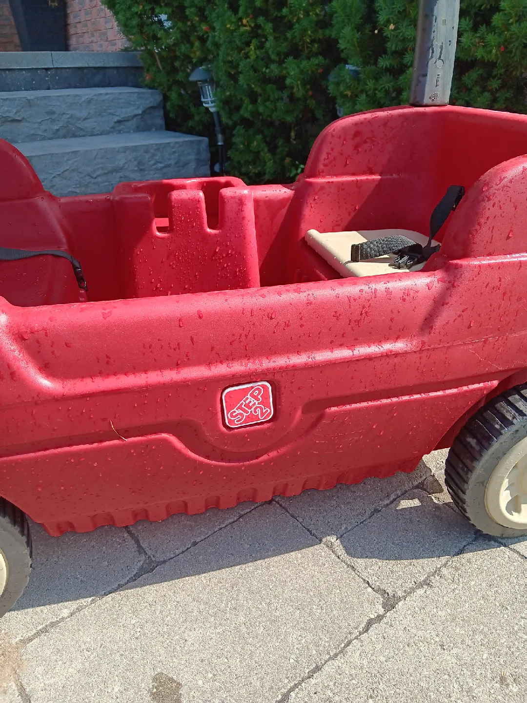 Step2 Wagon for Two image indicator(6)