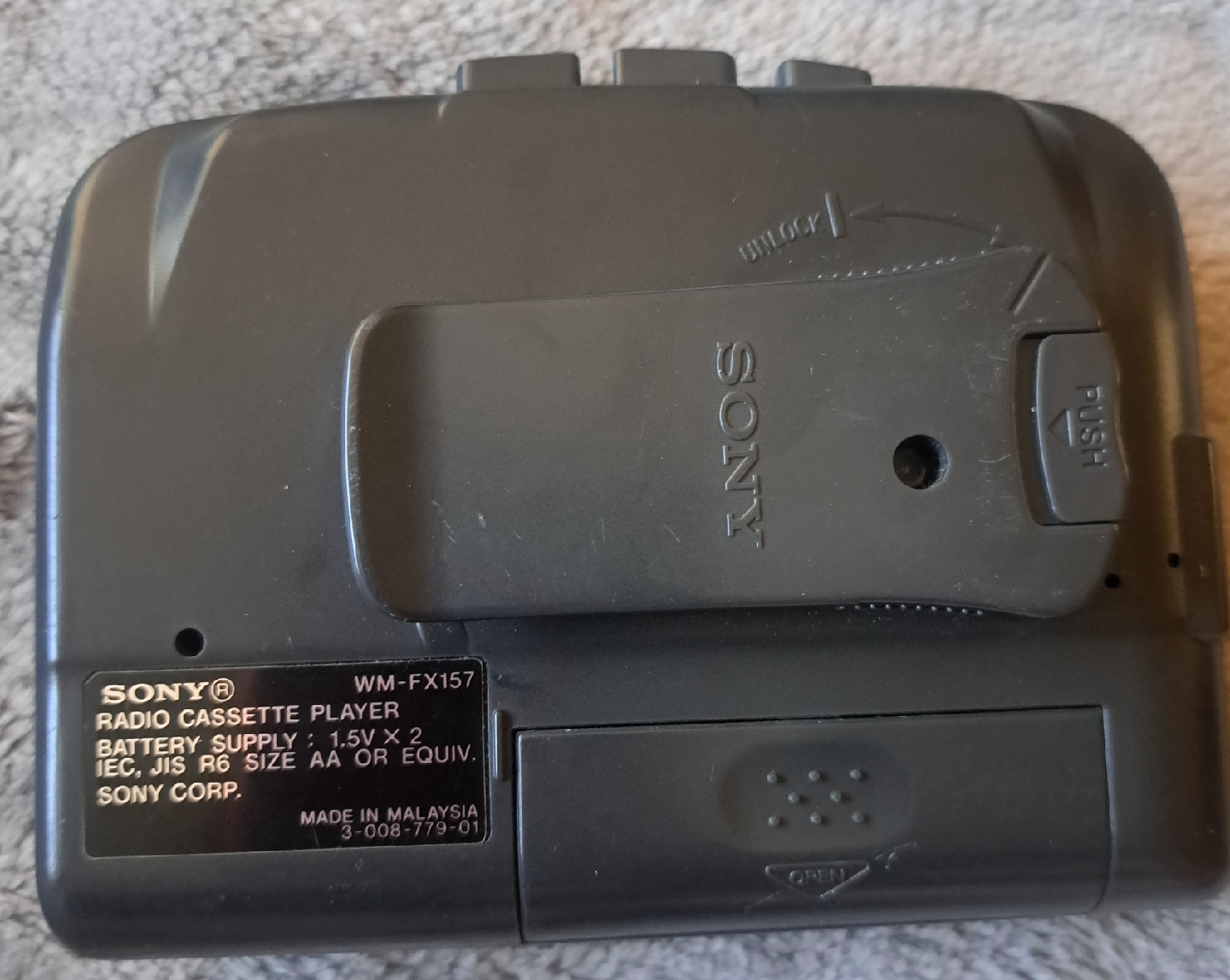Rare Vintage Collectible Sony Walkman (WM-FX157) - photo 3