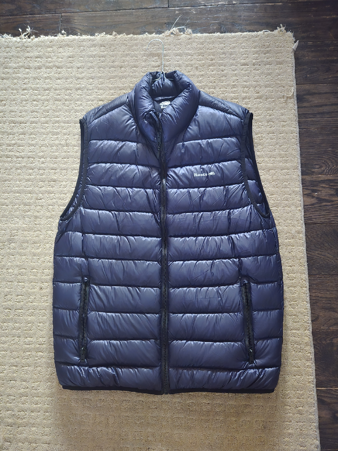 Roots Puffer Vest - Navy Blue