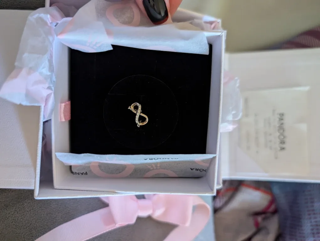 Pandora Infinity Knot Charm with necklace - used, like new image indicator(2)