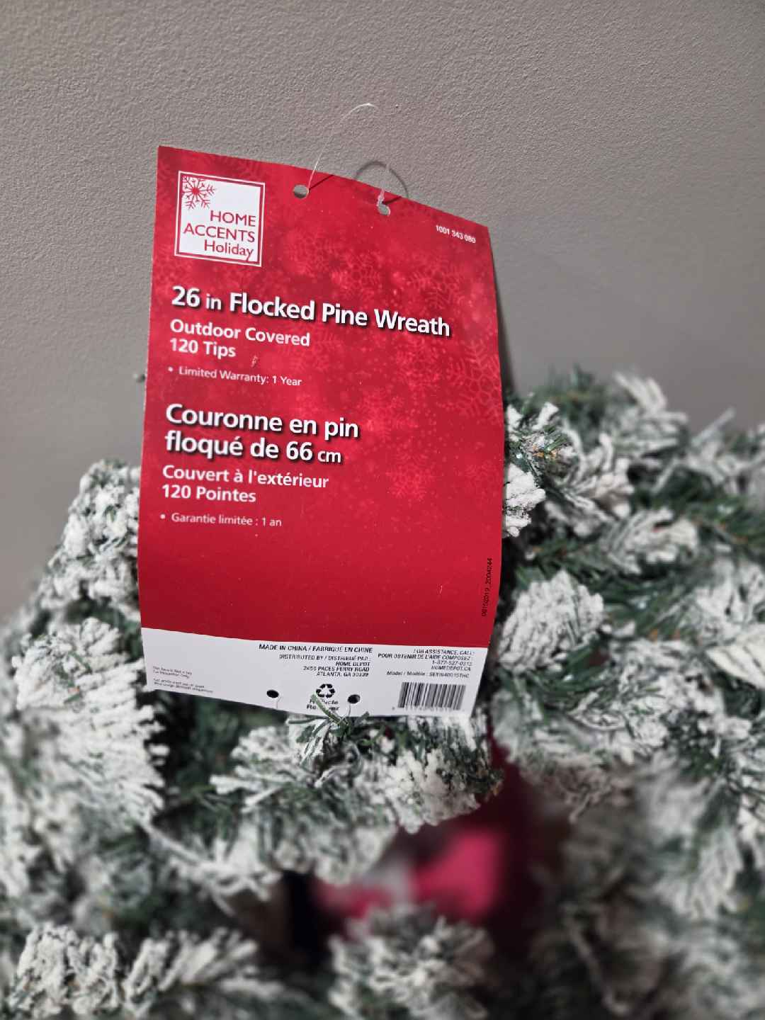 Home Accents Holiday 26" Flocked Pine Wreath - New - photo 2