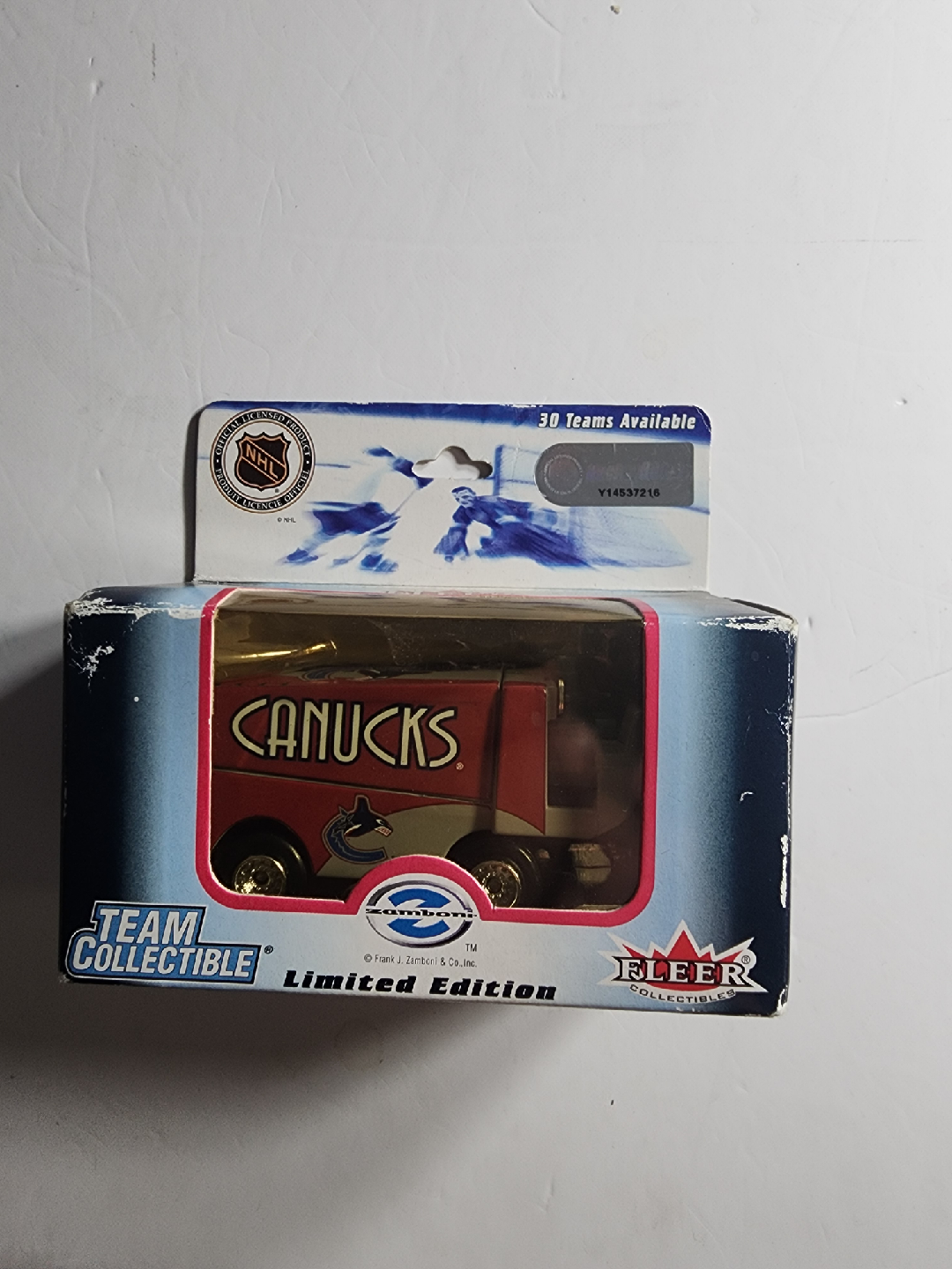 Fleer Collectibles Canucks Zamboni Ice Resurfacing Machine - photo 2
