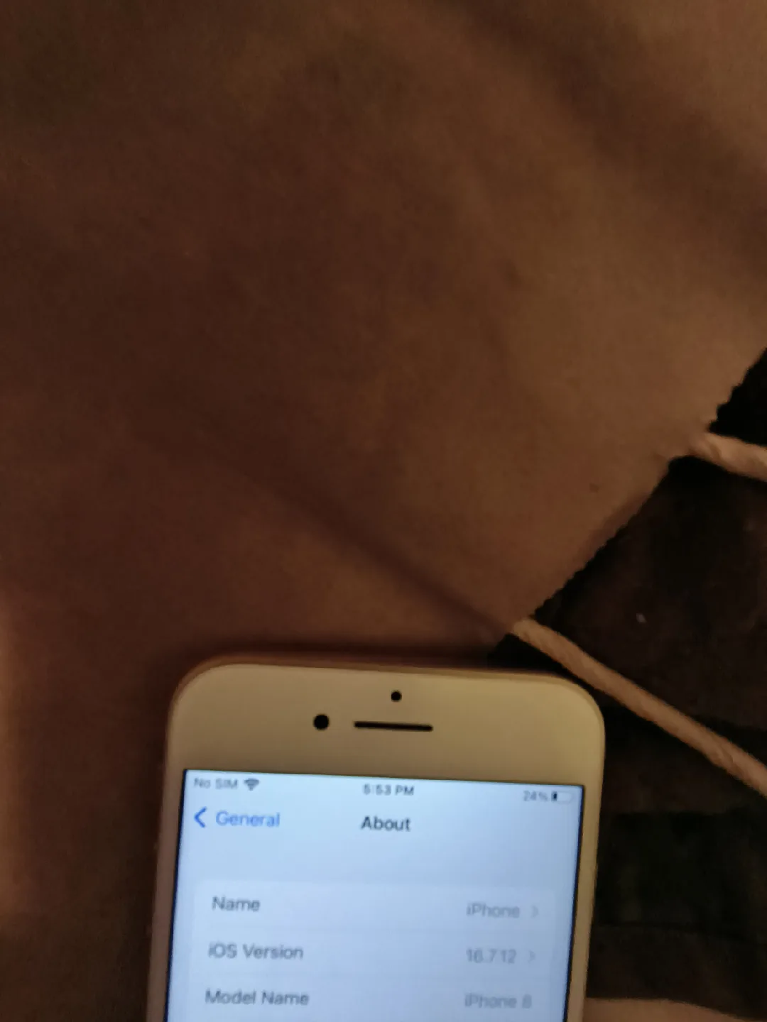 Apple iPhone 8 64GB White image indicator(4)