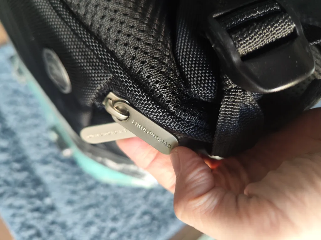Brand new pet carrier backpack image indicator(4)
