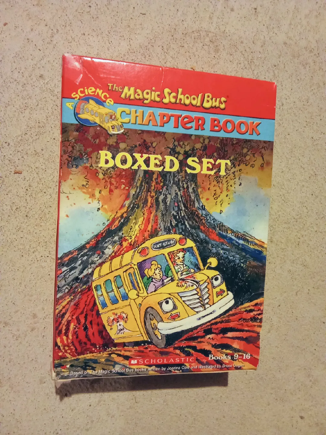 Magic School Bus Chapter Books Boxed Set 8 books image indicator(2)