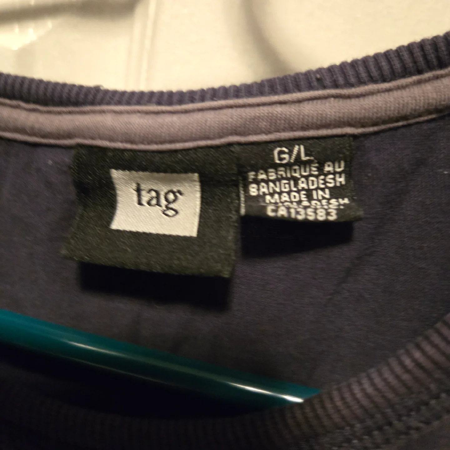 Tag Sleeveless Top, Size L image indicator(3)