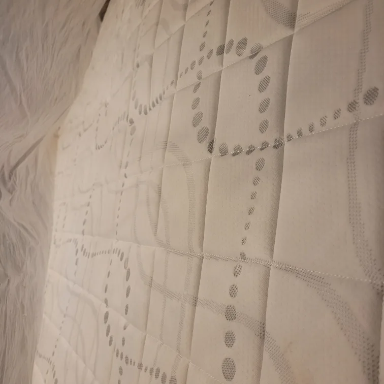 Double Mattress for sale image indicator(4)