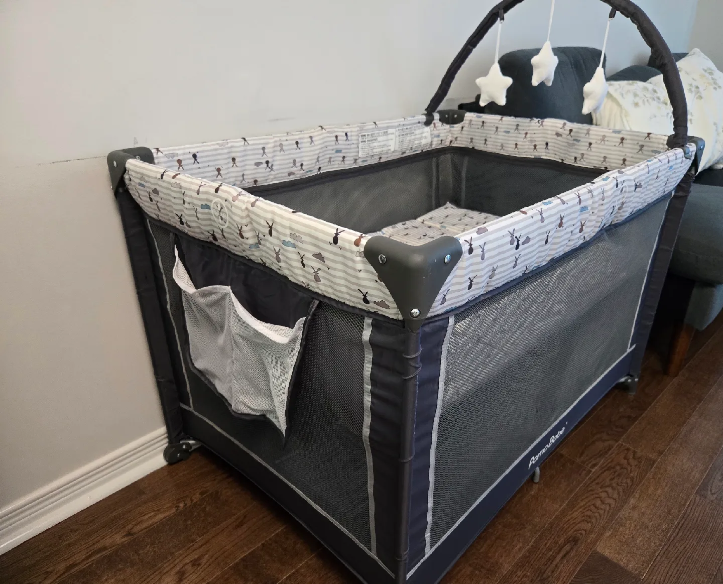 Pamo Babe Portable Playpen with Bassinet feature thumbnail