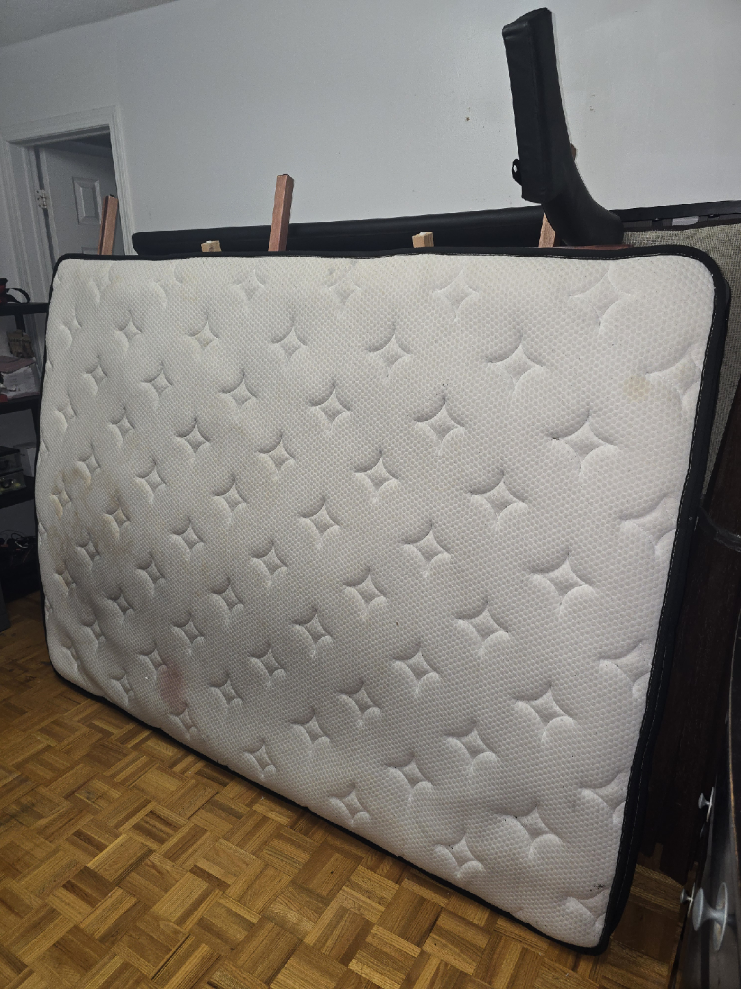 Crystli Premium Mattress - photo 4