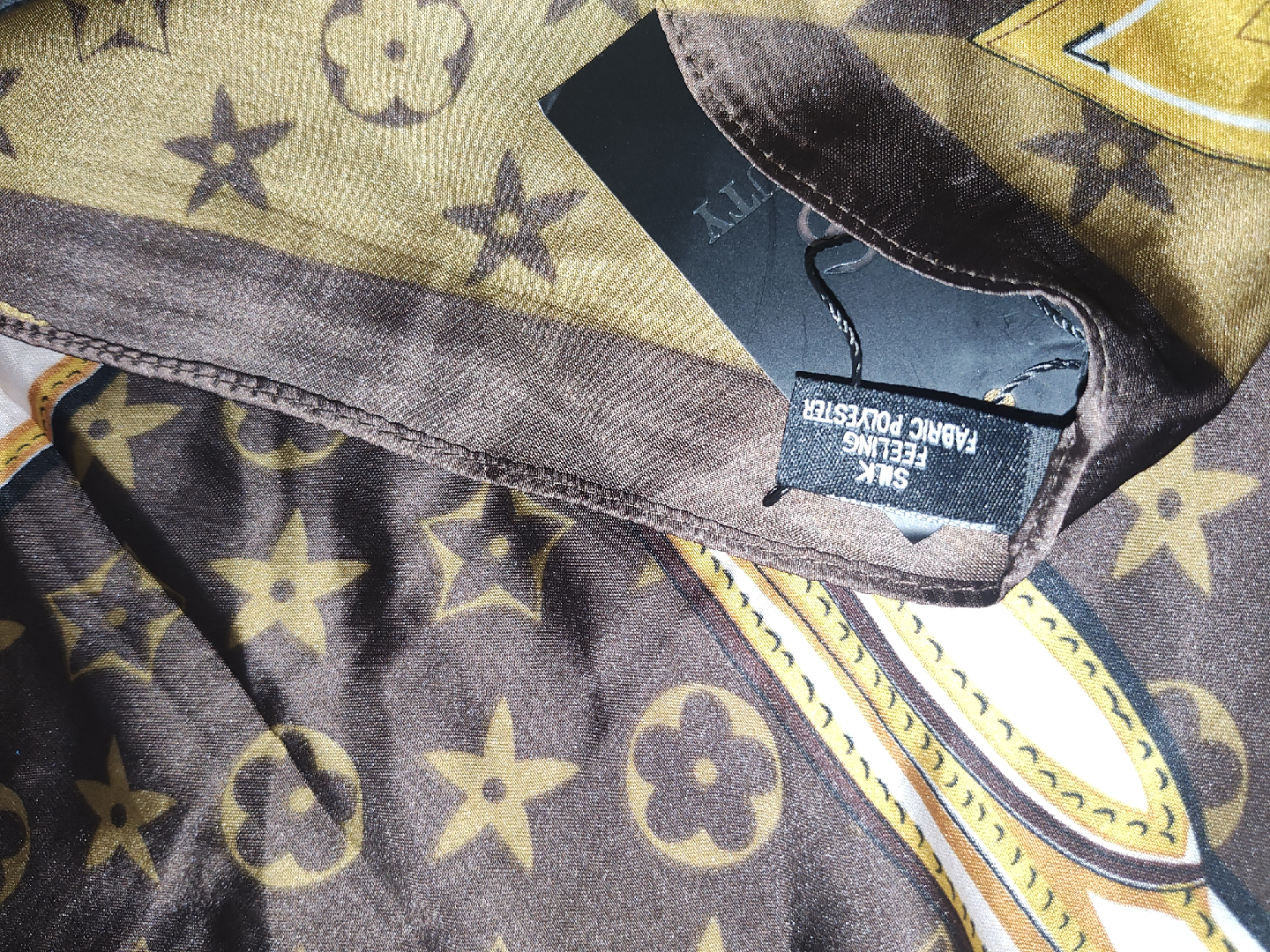 Beautiful designed scraf 💯 Silk - photo 3