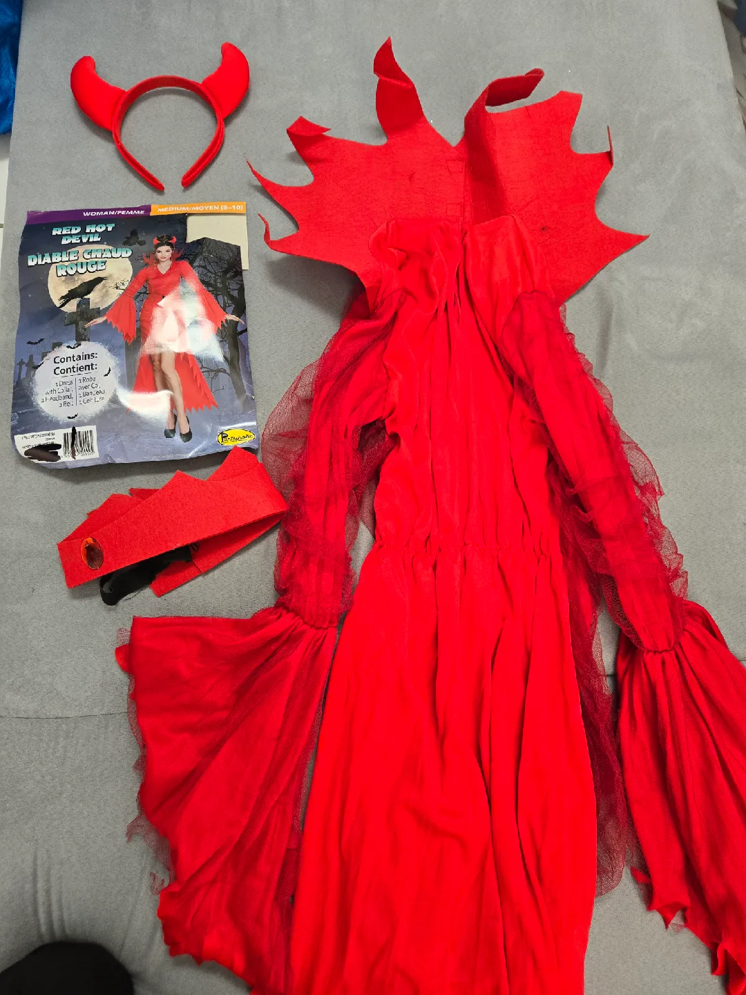Adult woman's halloween costume red devil size medium image indicator(3)