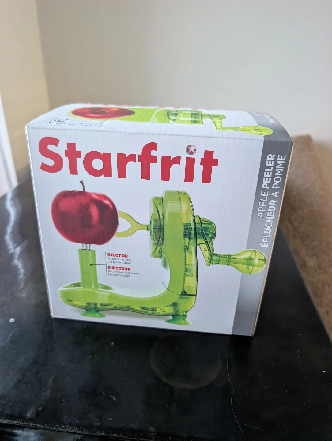 Starfrit Apple Peeler thumbnail