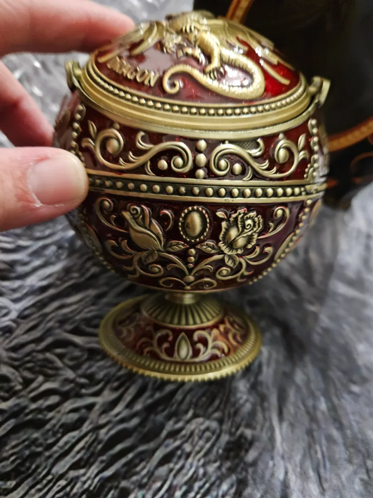 A Ball Ashtray - Dragon Design image indicator(2)