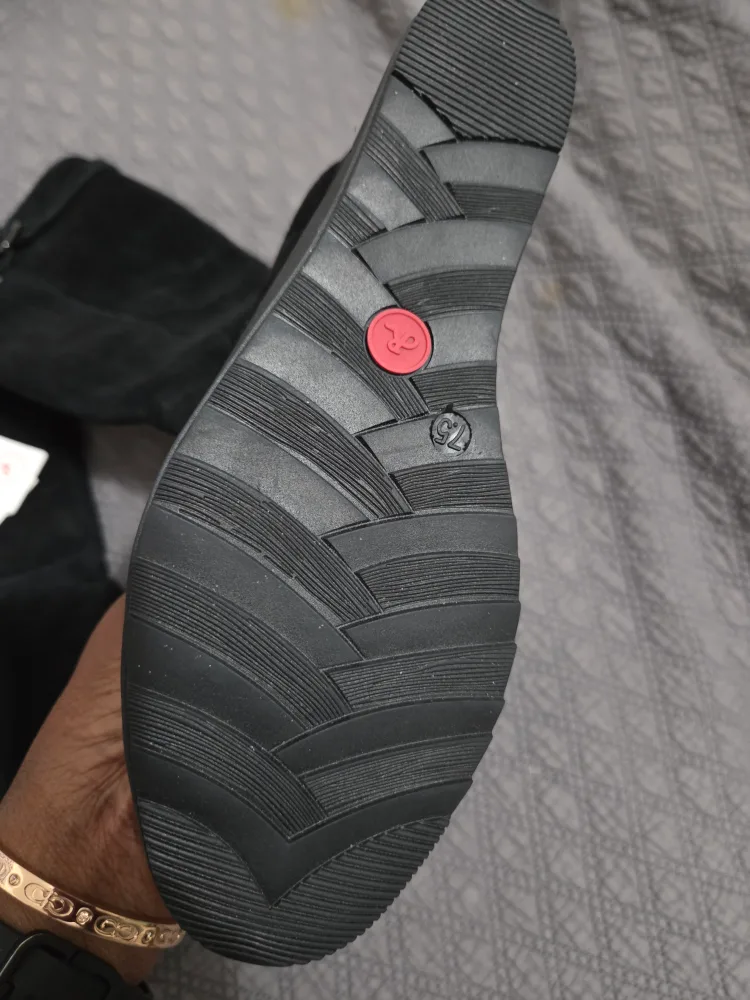 Religious Comfort Black Suede Knee High Boots - Size 7.5 image indicator(2)