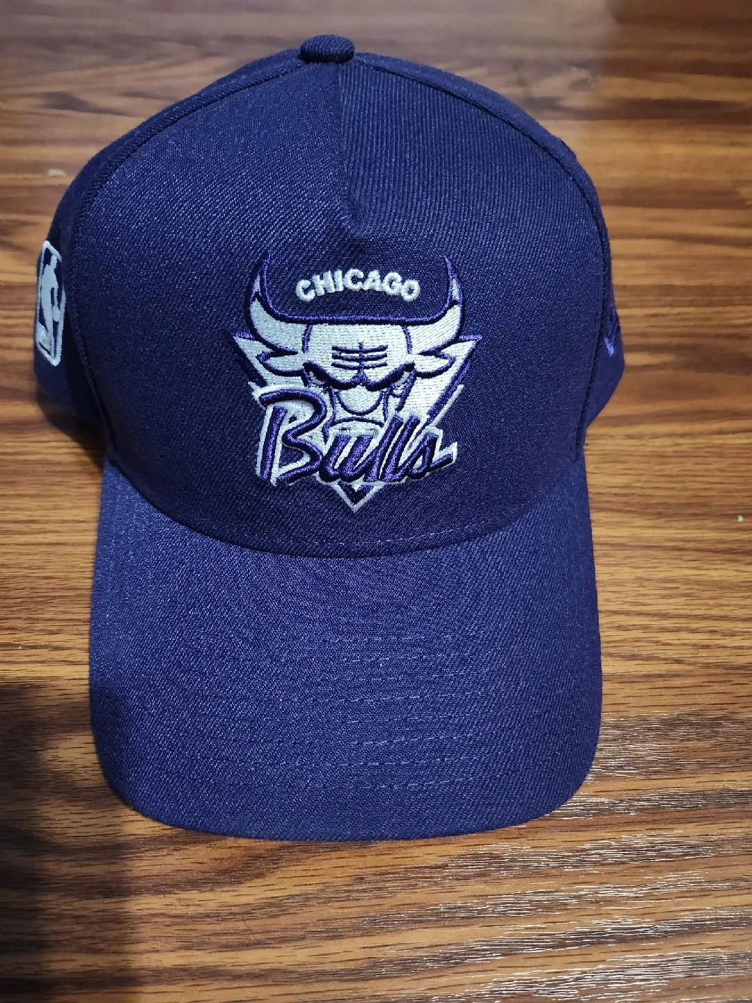 A FRAME New Era Chicago Bulls 9FORTY Hat thumbnail