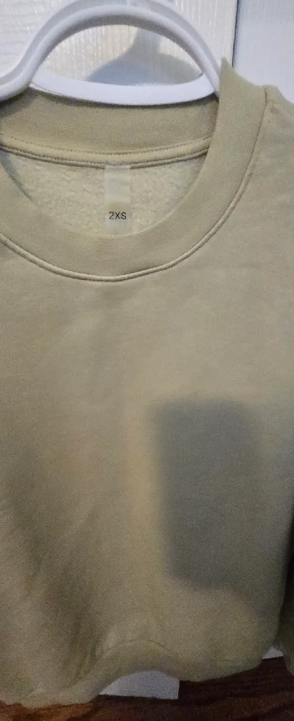 aritizia crewneck image indicator(2)