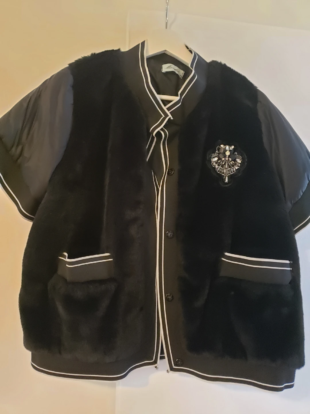 vest