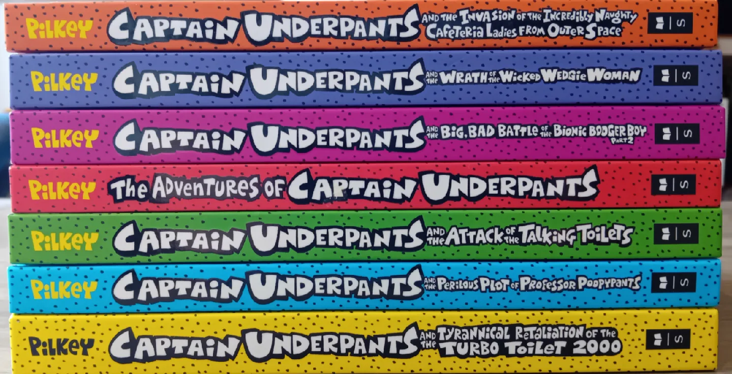Captain Underpants Book Series by Dav Pilkey image indicator(2)