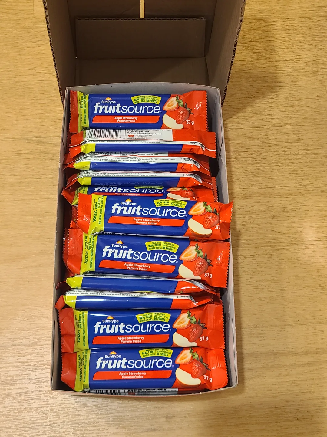 50 Sunrype FruitSource Apple Strawberry Bars thumbnail