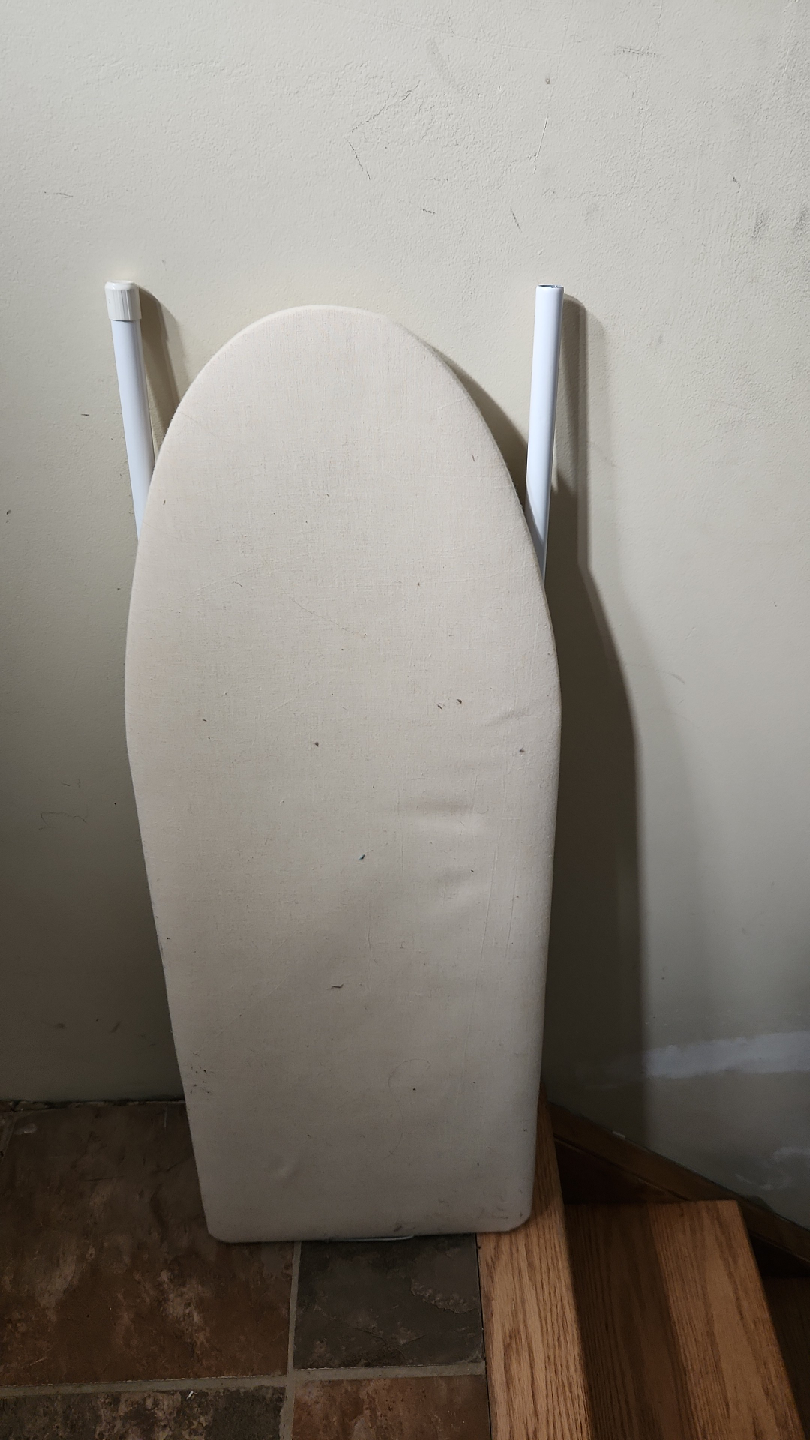 Free small Ironing Board