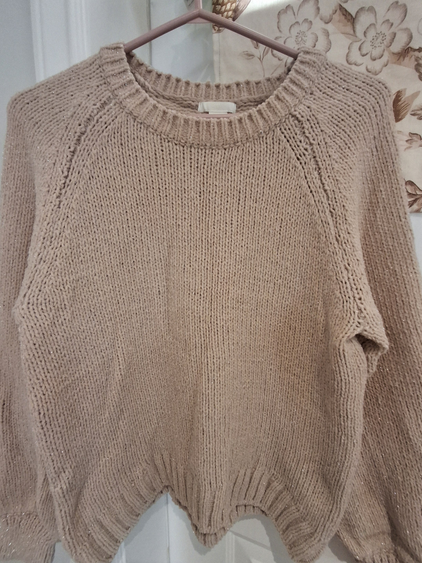 H&M Beige Knit Sweater - Size Small