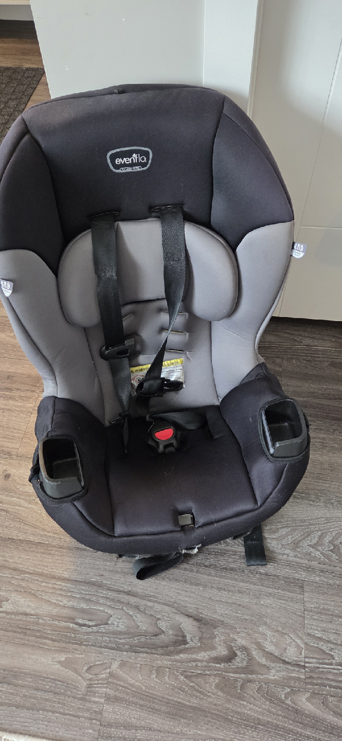 Evenflo Car Seat - Black & Grey