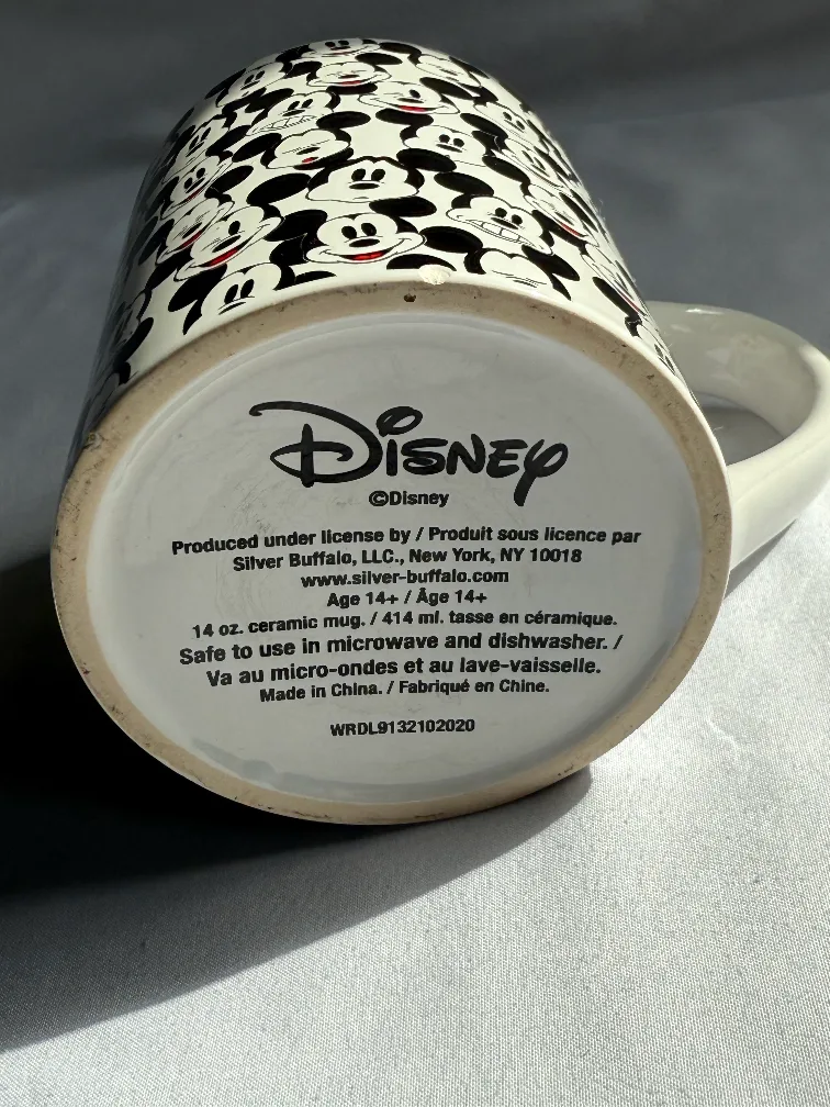 Disney Mickey Mouse Ceramic Mug image indicator(3)