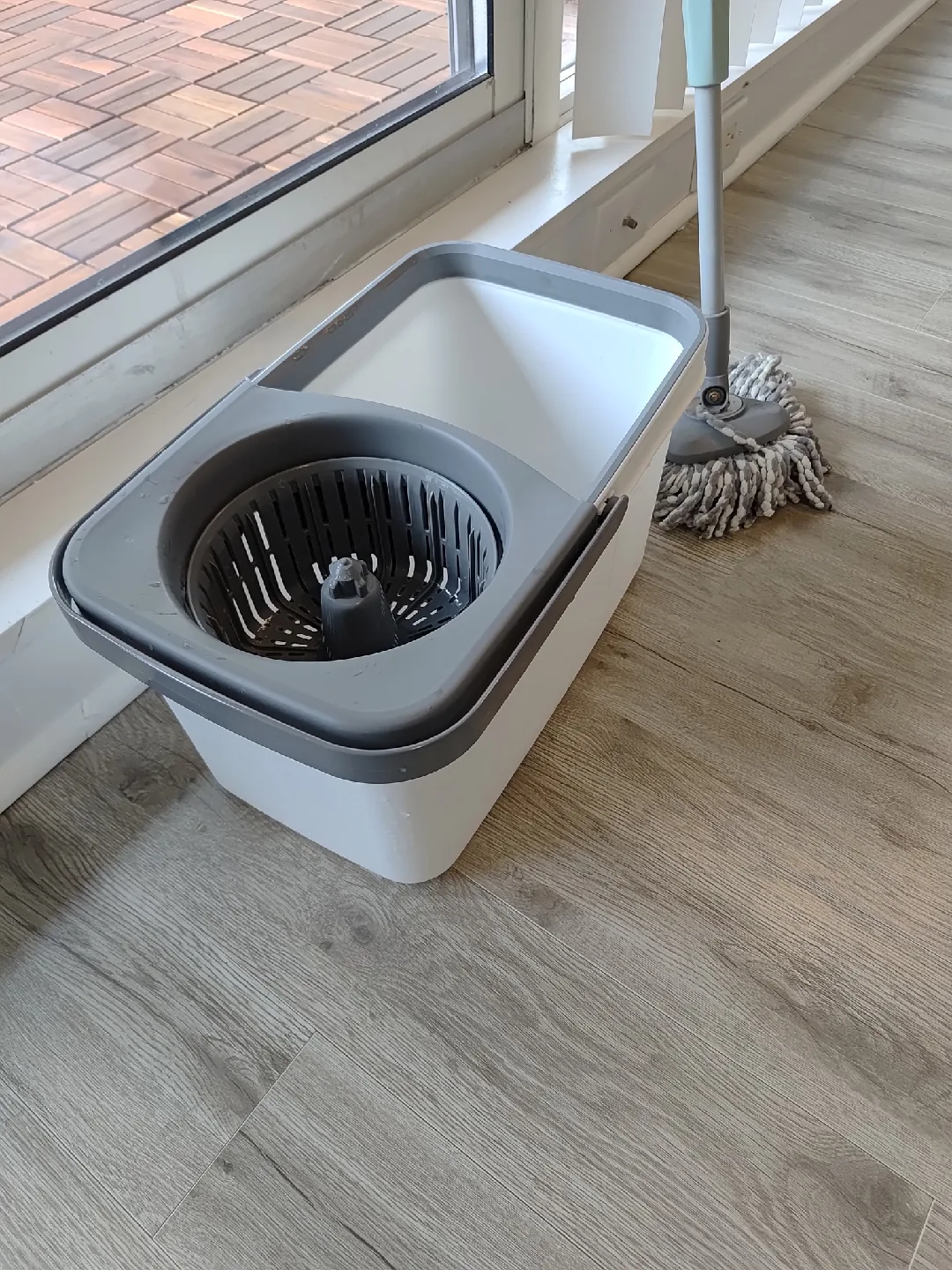Spin mop with extra new head image indicator(6)