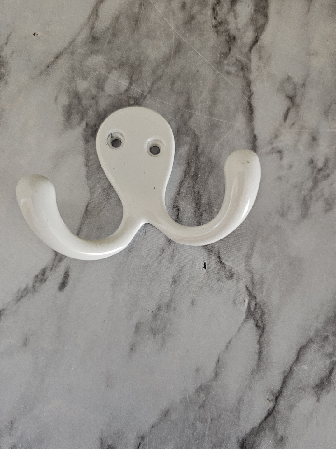 White Metal Wall Mounted Hooks - photo 2