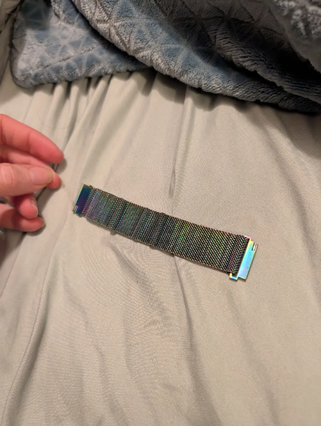 Samsung Galaxy Watch 4 - Rose Gold with bands image indicator(6)