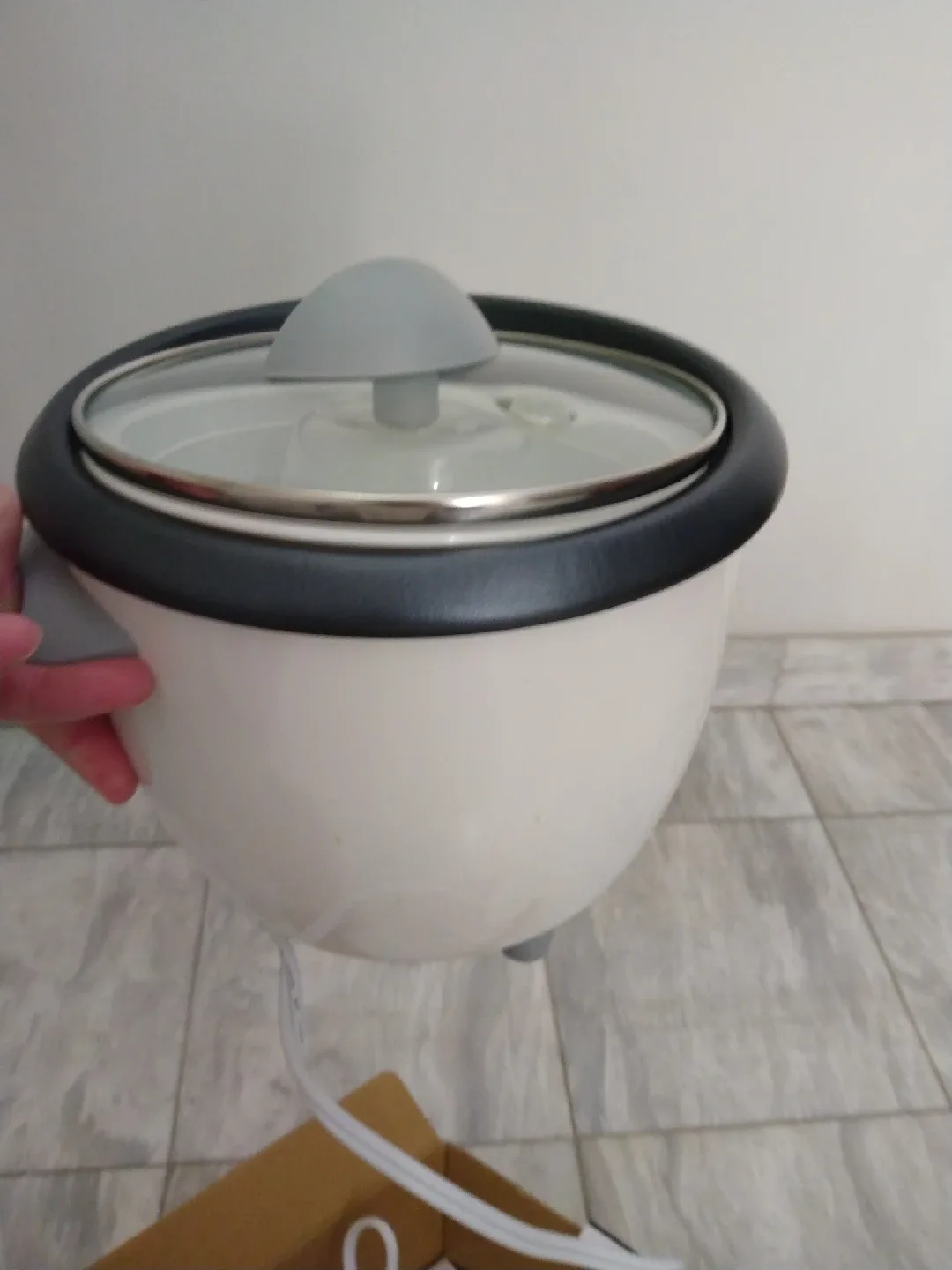 OXO Good Grips Salad Spinner & Black+Decker Rice Cooker image indicator(2)