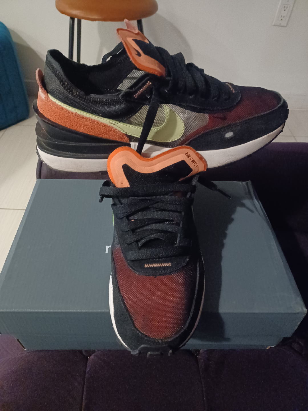 Nike Waffle One SE Shoes - US 9 - photo 4