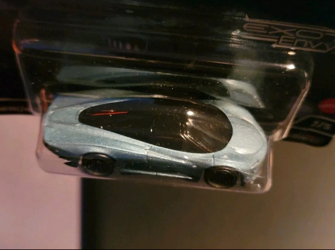Hot Wheels Premium McLaren Speedtail - Exotic Envy image indicator(5)