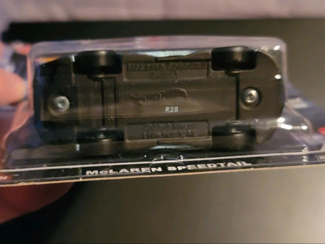 Hot Wheels Premium McLaren Speedtail - Exotic Envy image indicator(6)