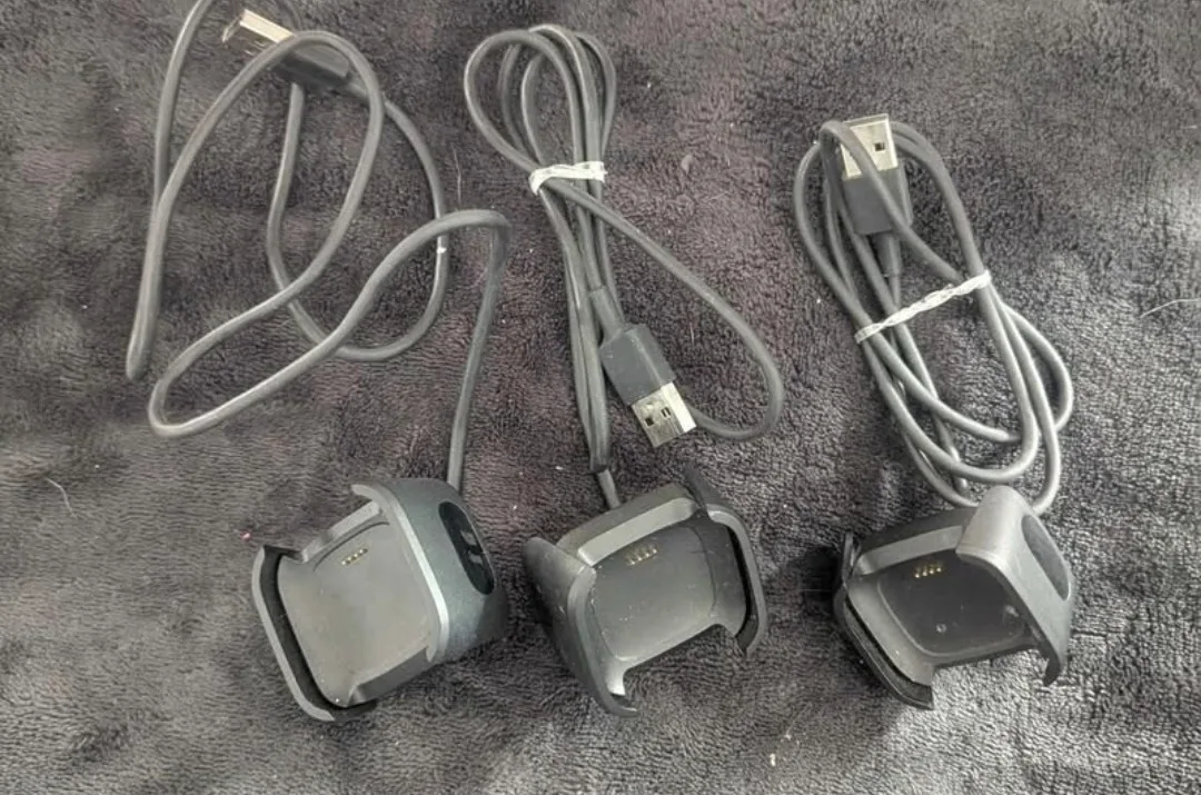 Fitbit Charger Lot - 3 Charging Docks thumbnail