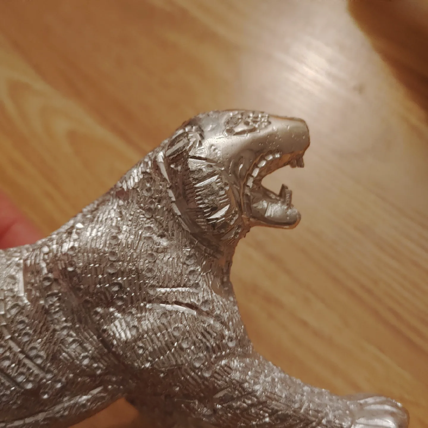 Silver Tiger Figurines image indicator(3)