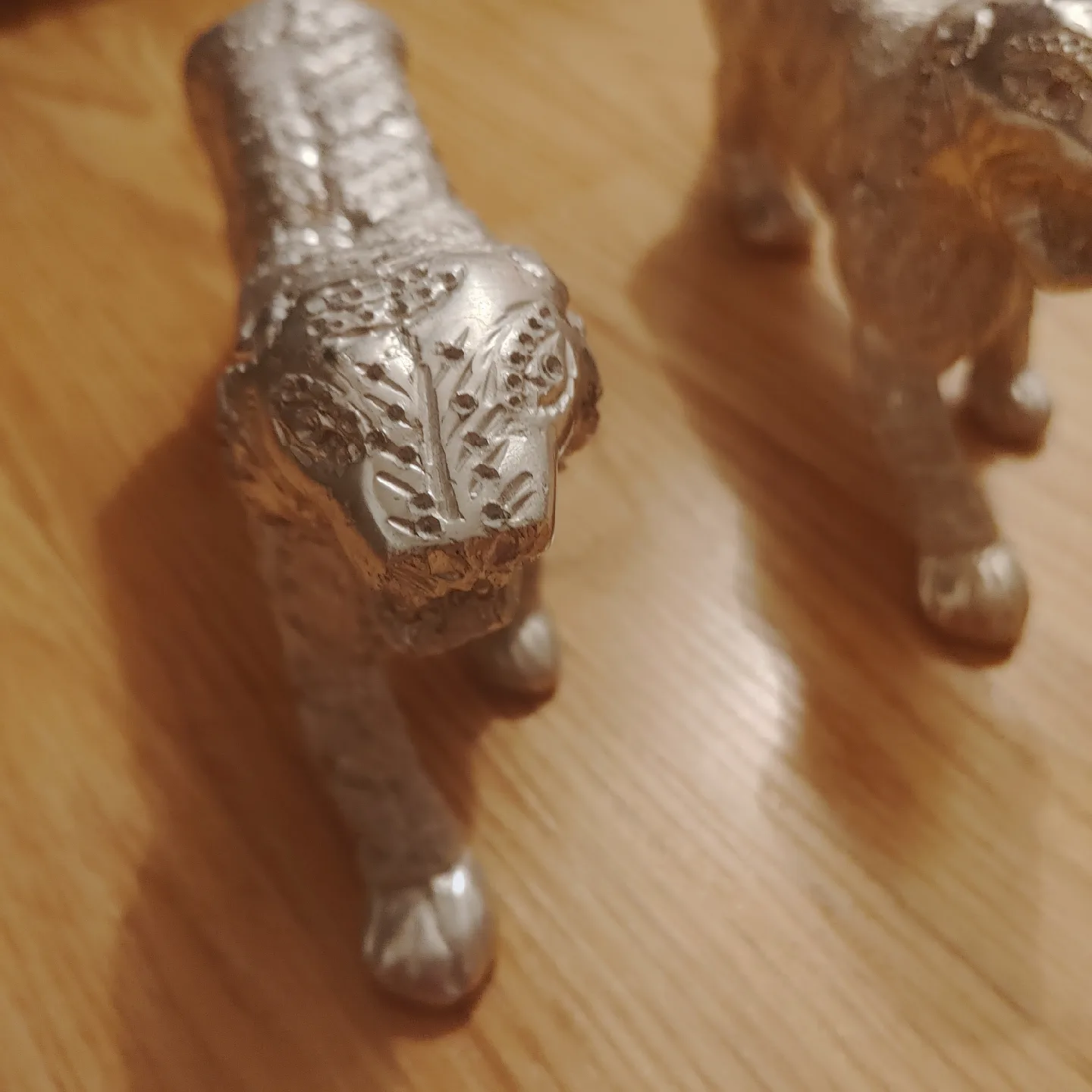 Silver Tiger Figurines image indicator(9)