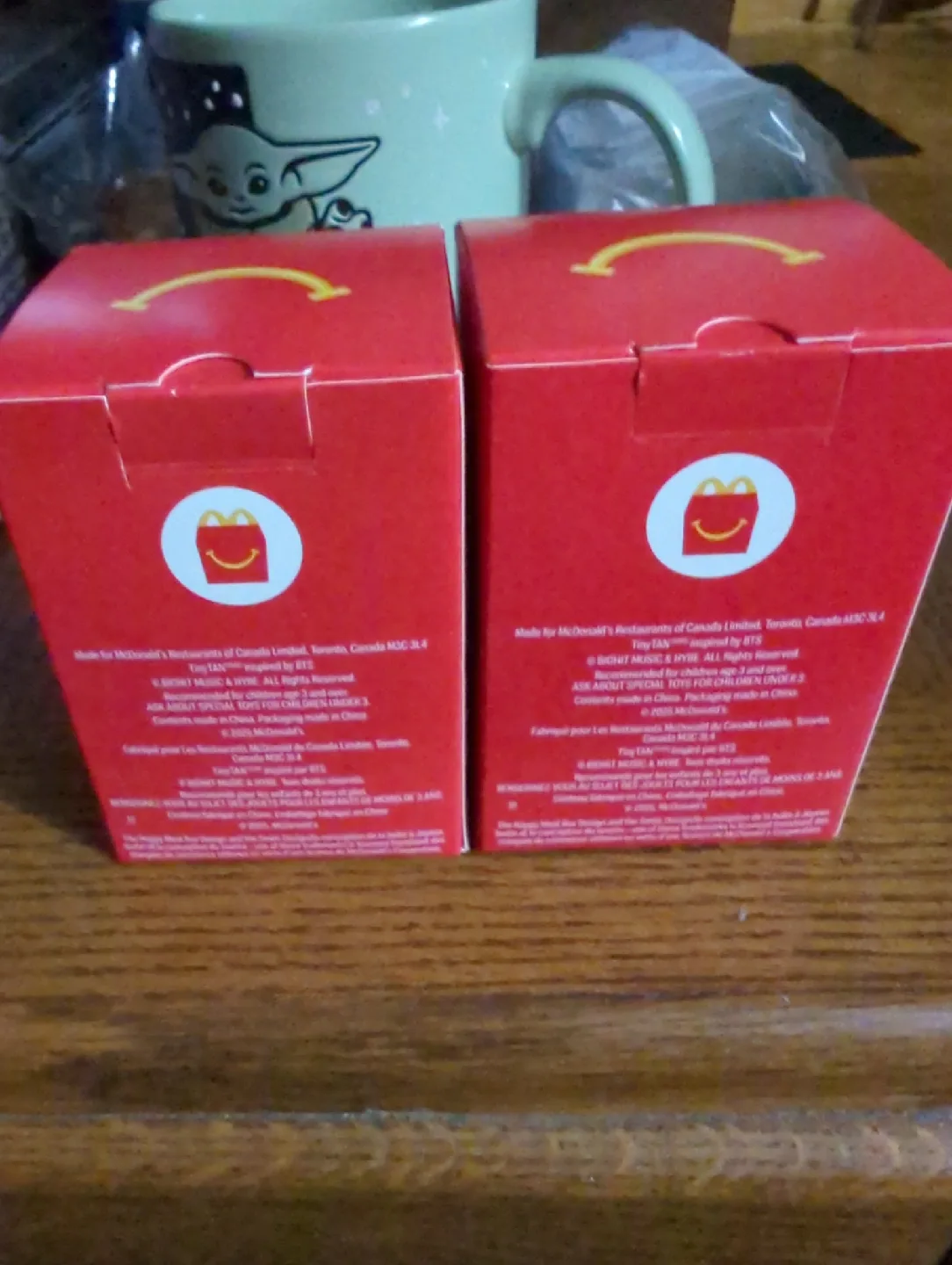 McDonald's TinyTAN BTS Happy Meal Boxes image indicator(2)
