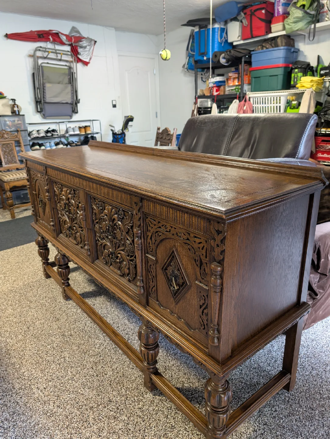 Antique Oak China Cabinet and Dining Table and 6 Chairs image indicator(8)